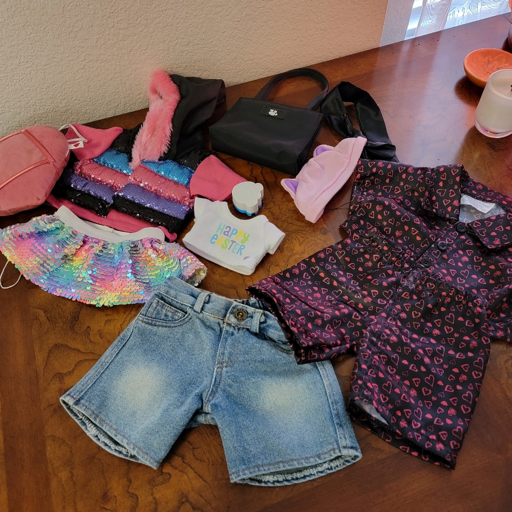 Build a Bear Lot